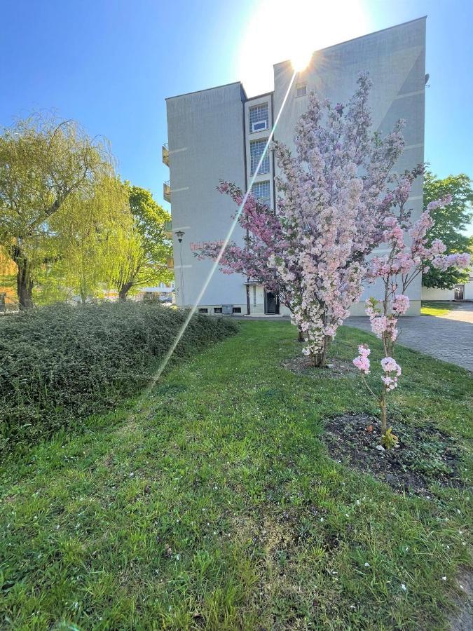 Al-Dom Apartamenty Apartament Zaciszny Kołobrzeg Eksteriør bilde